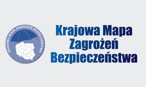 Glob, mapa Polski i napis Krajowa Mapa Zagrożeń Bezpieczeństwa.