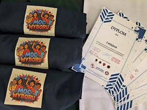Nagrody oraz dyplomy dla najlepszych uczestników.