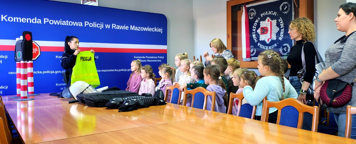 Zajęcia profilaktyczne dla uczniów ze Szkoły Podstawowej w Kurzeszynie